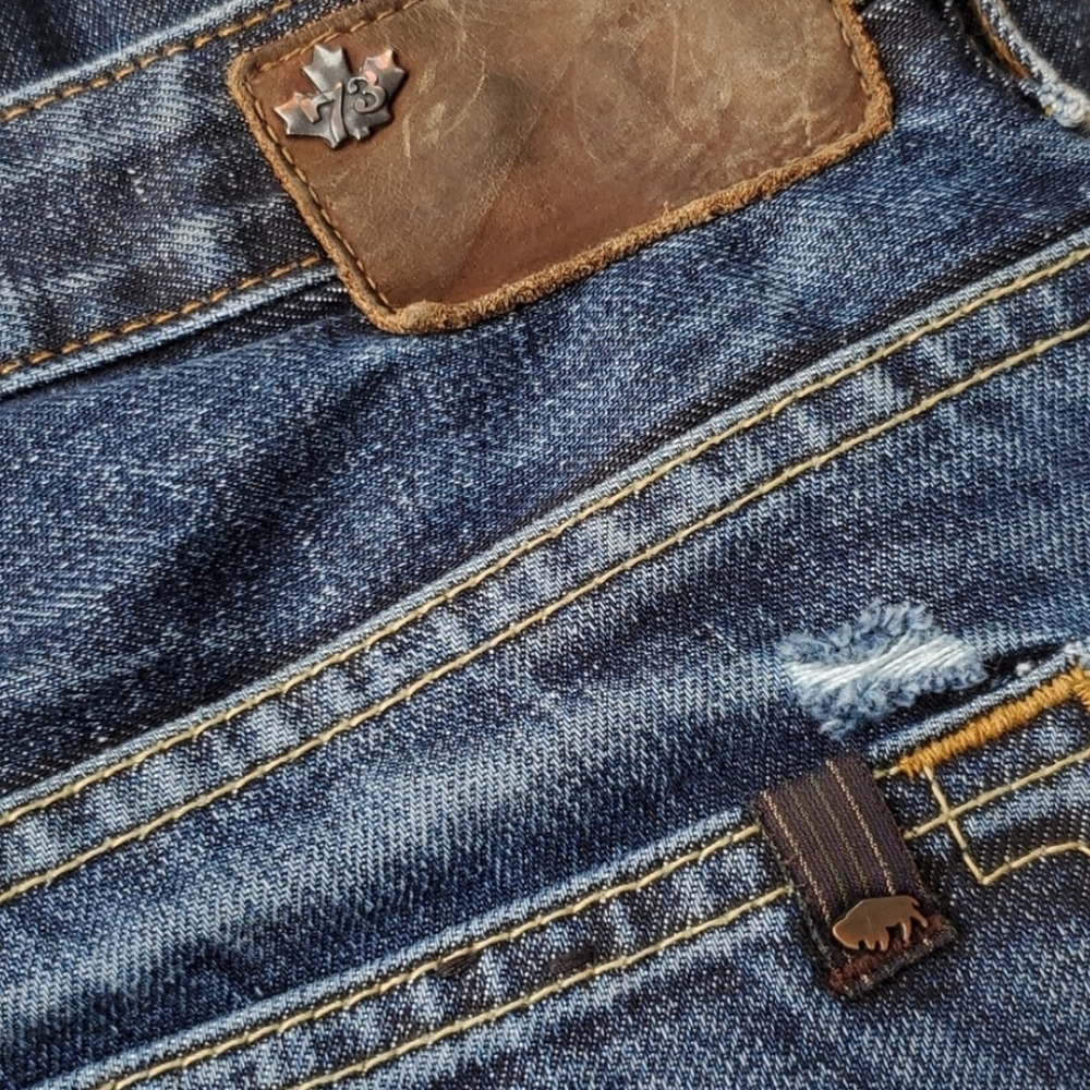 30x32 SIX Buffalo David Bitton medium wash jeans tall - Picture 3 of 3